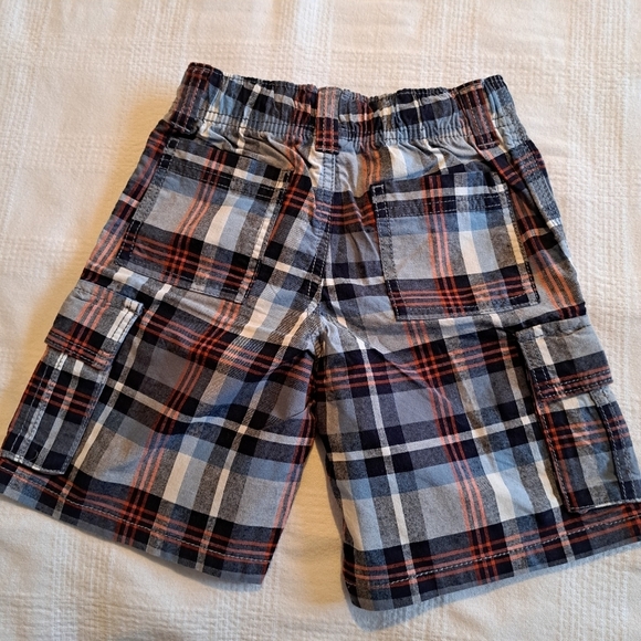 Gymboree boys size 5 plaid shorts, pull on NWT - Picture 2 of 4